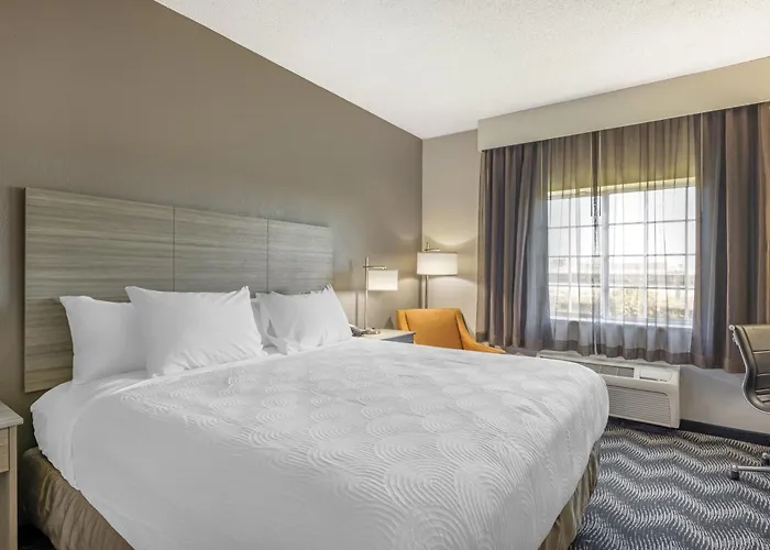 Country Inn & Suites By Radisson, Bolingbrook-Romeoville, I-55